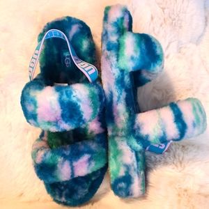 Ugg Oh Yeah Slides Women's Sz 10 Multicolor Tie-dye Warm Fuzzy Cozy Soft